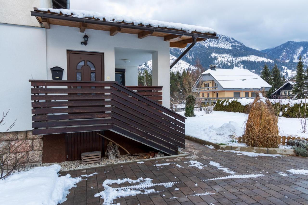 Apartma Lana Mojstrana Exterior foto